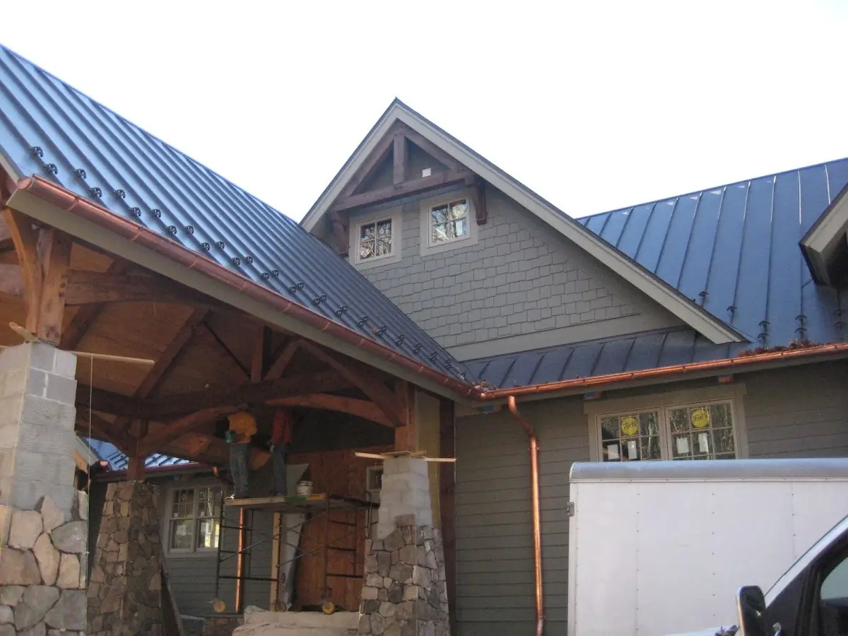 Craftsman Roofing team delivering quality roofing work in Central Hunter